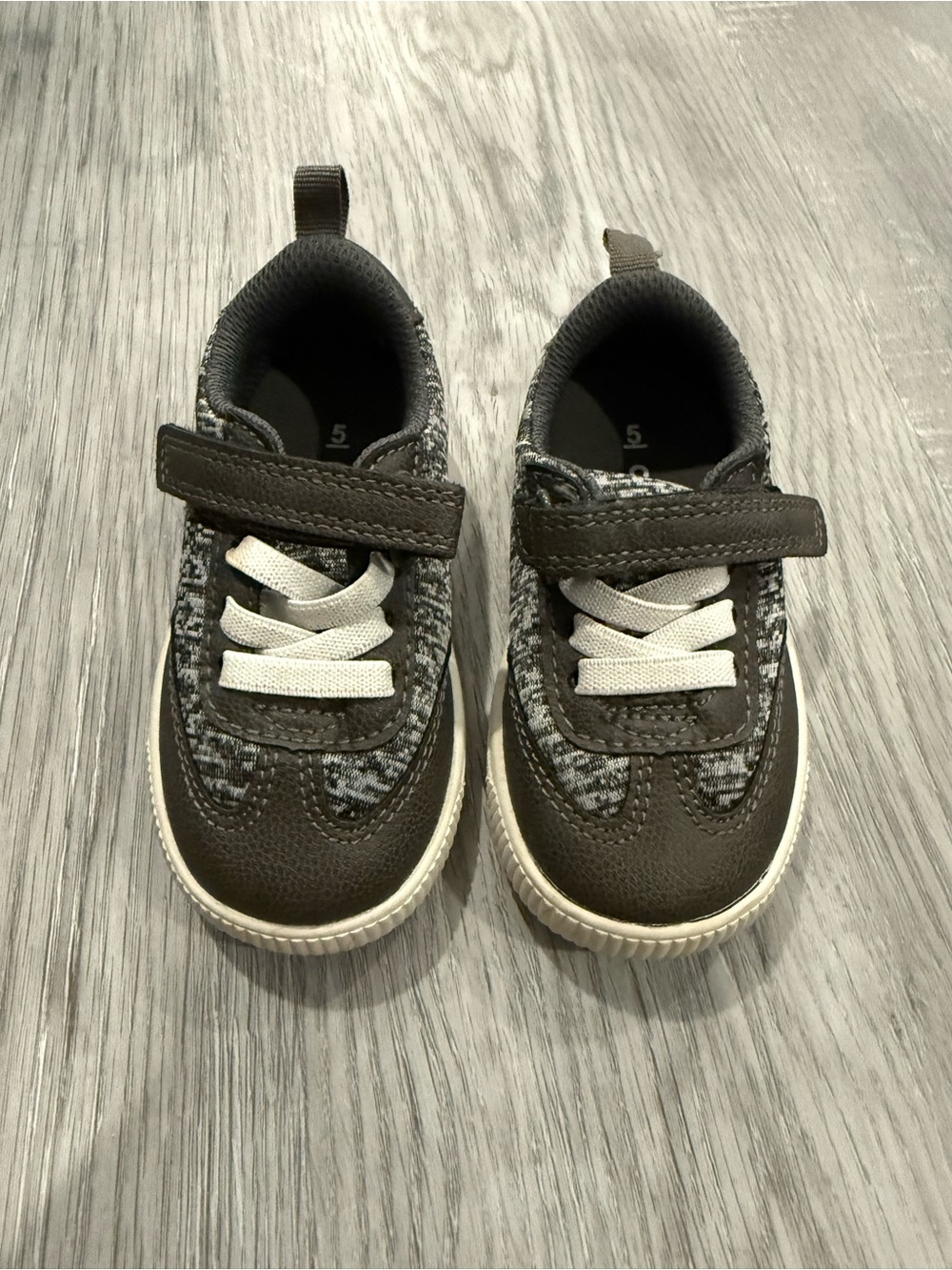 Carter’s Toddler Brown and Gray Casual Sneakers - Size 5